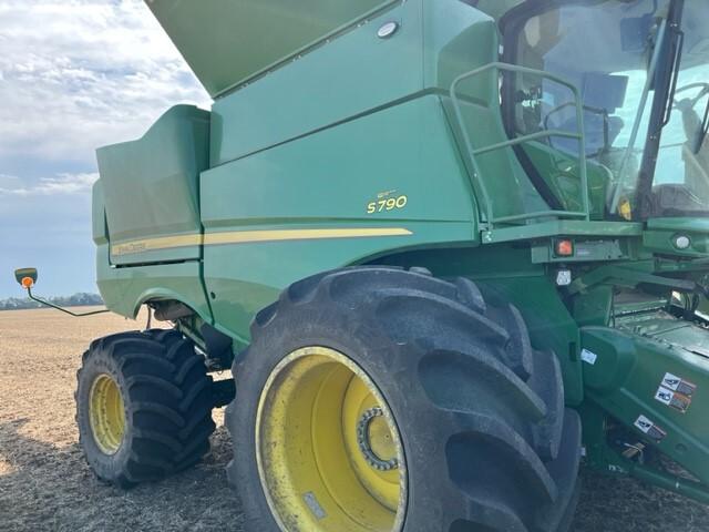 2023 John Deere S790