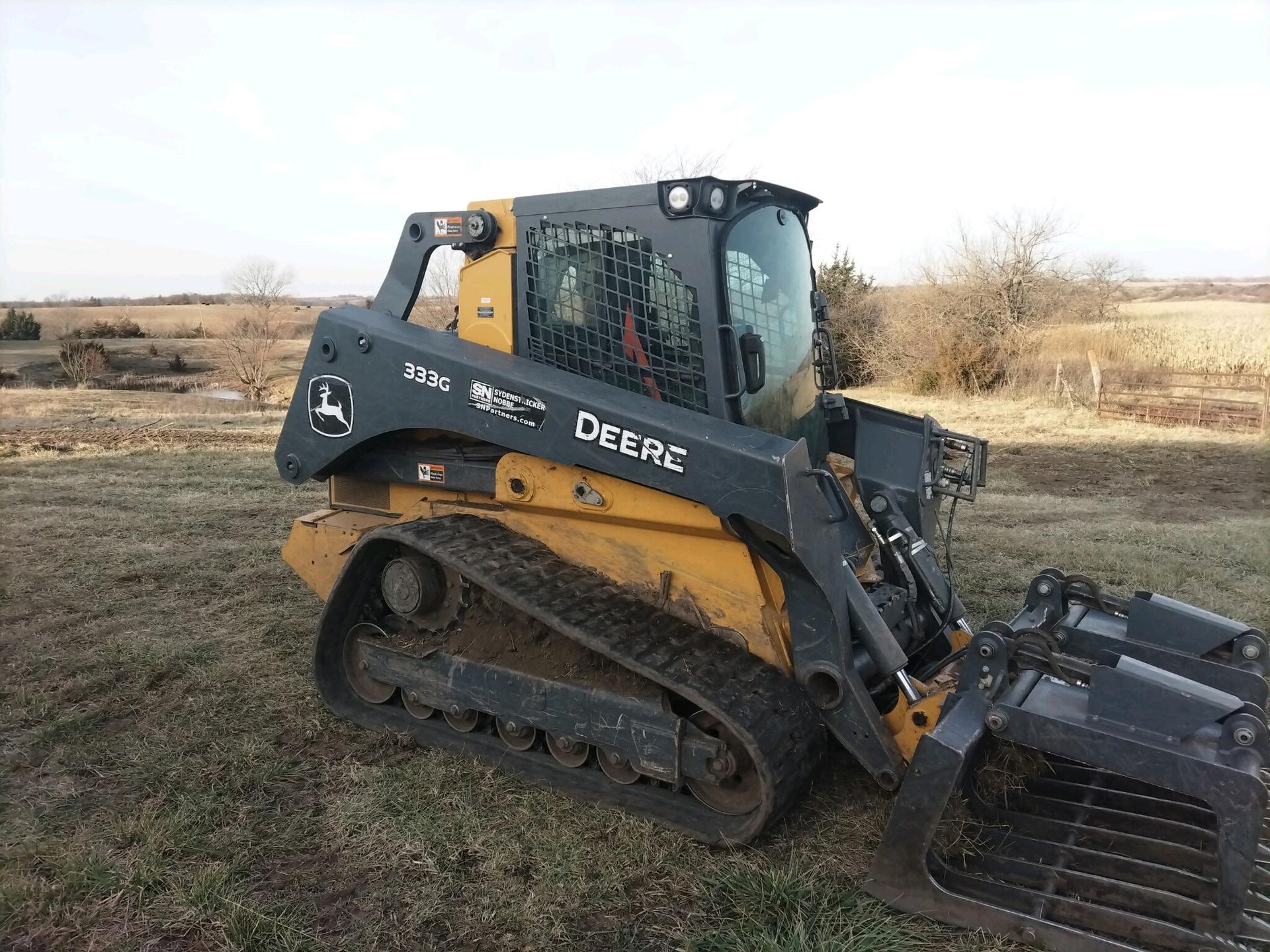 2021 John Deere 333G