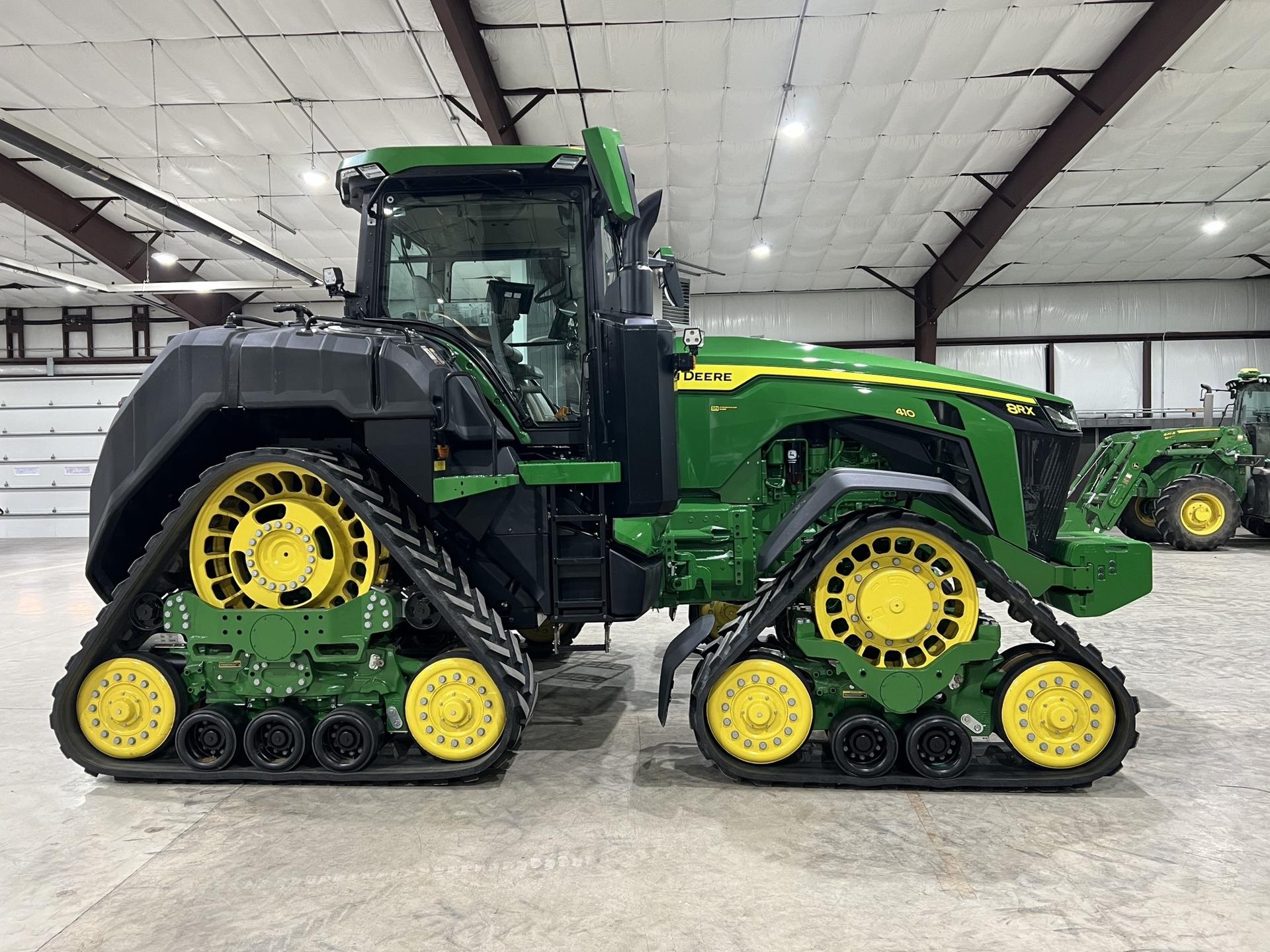 2024 John Deere 8RX 410 Image