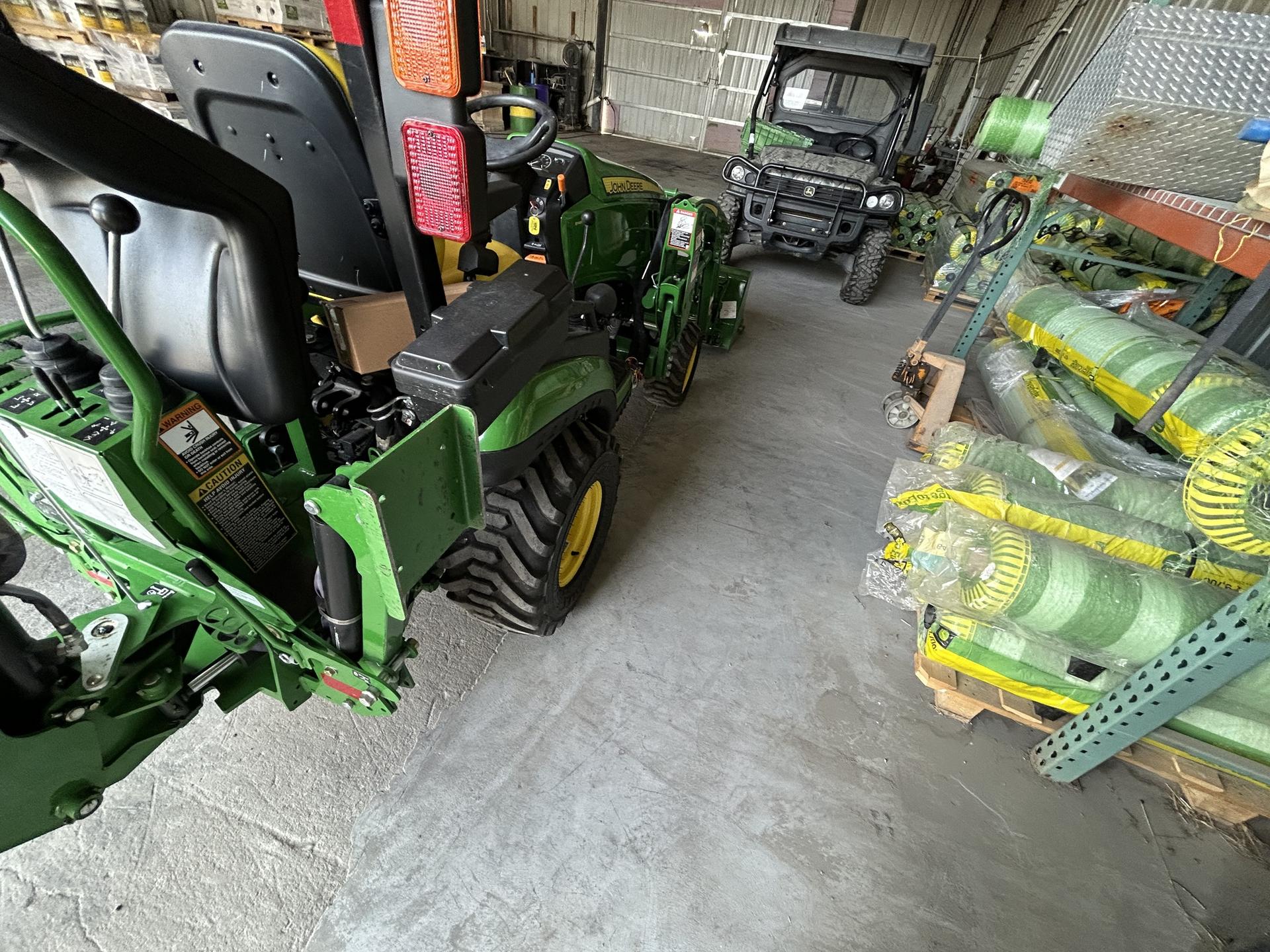 2018 John Deere 1025R Image