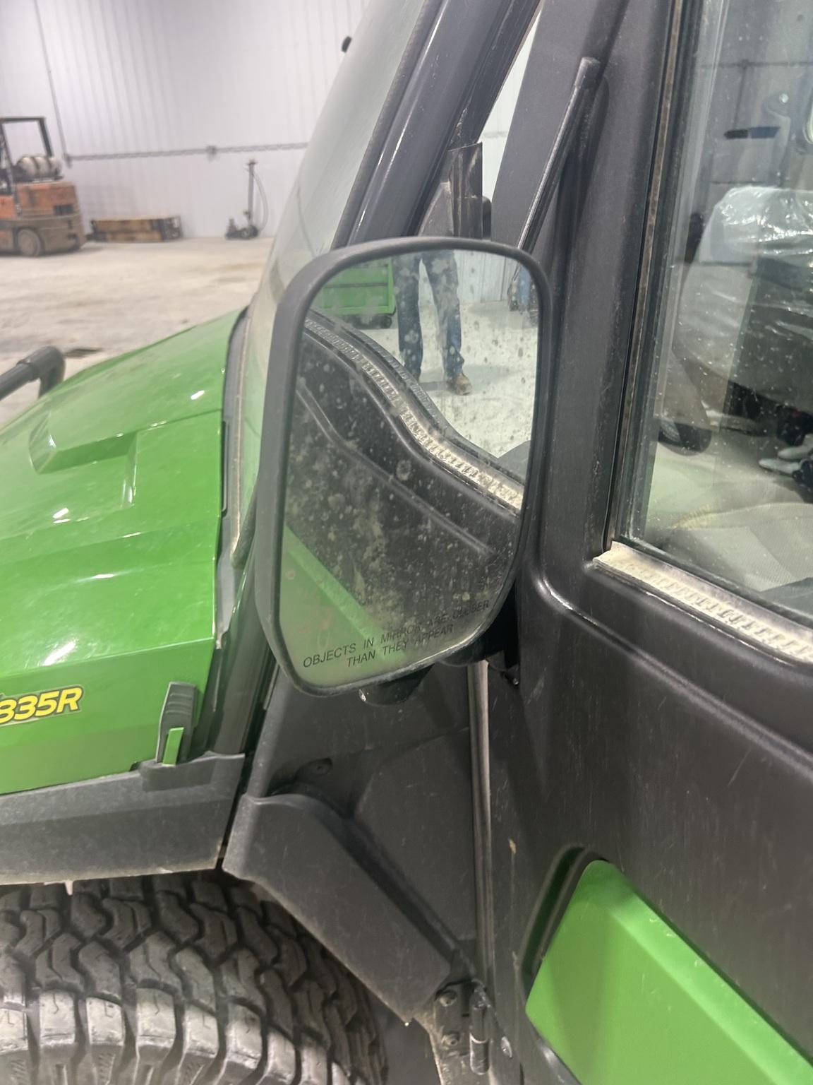 2023 John Deere XUV 835R Image