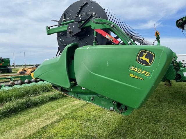 2016 John Deere 640FD