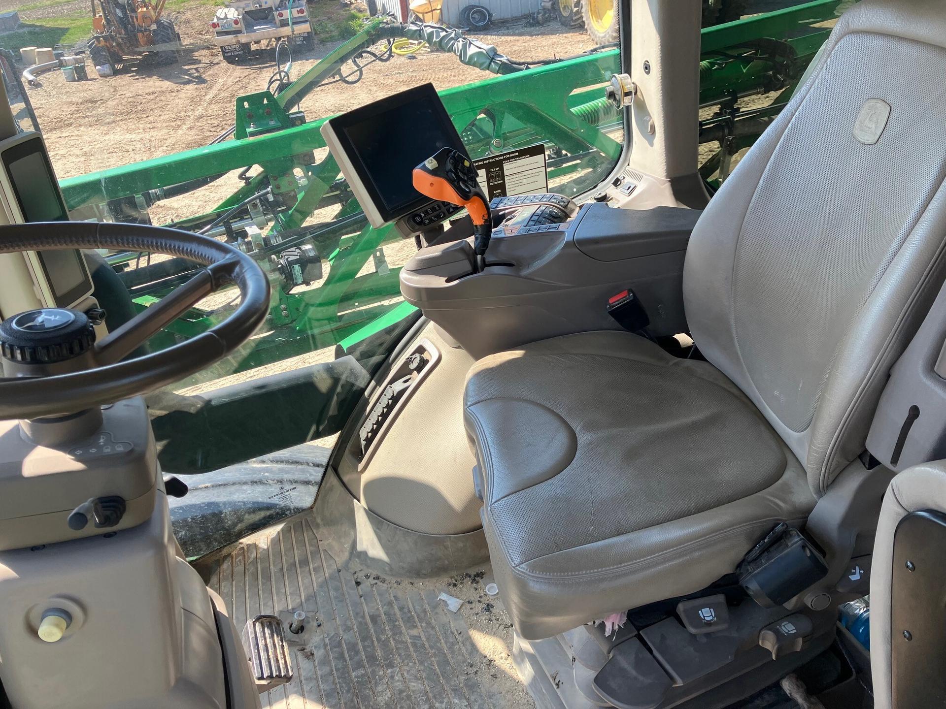 2017 John Deere R4038 Image