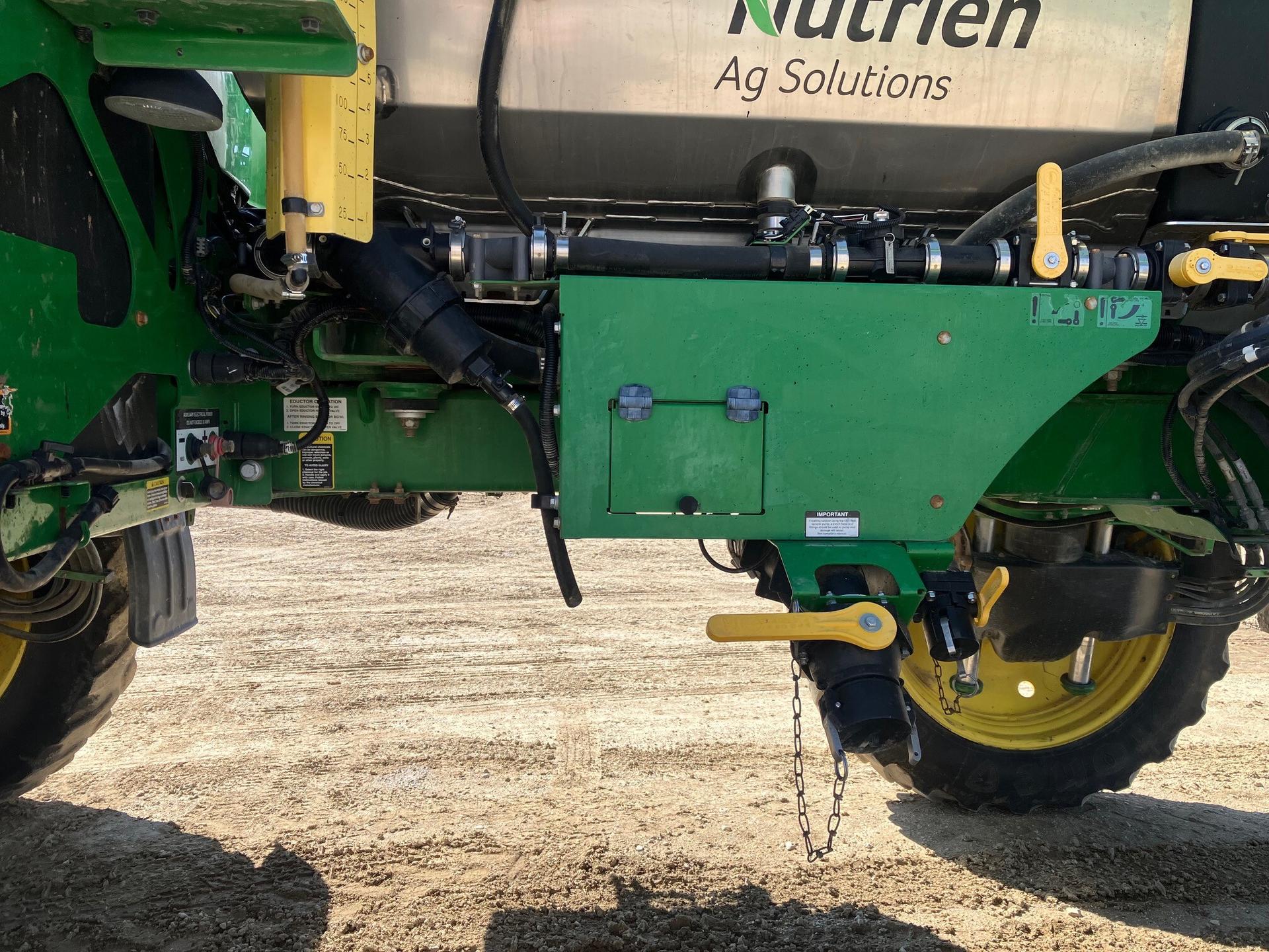 2017 John Deere R4038 Image