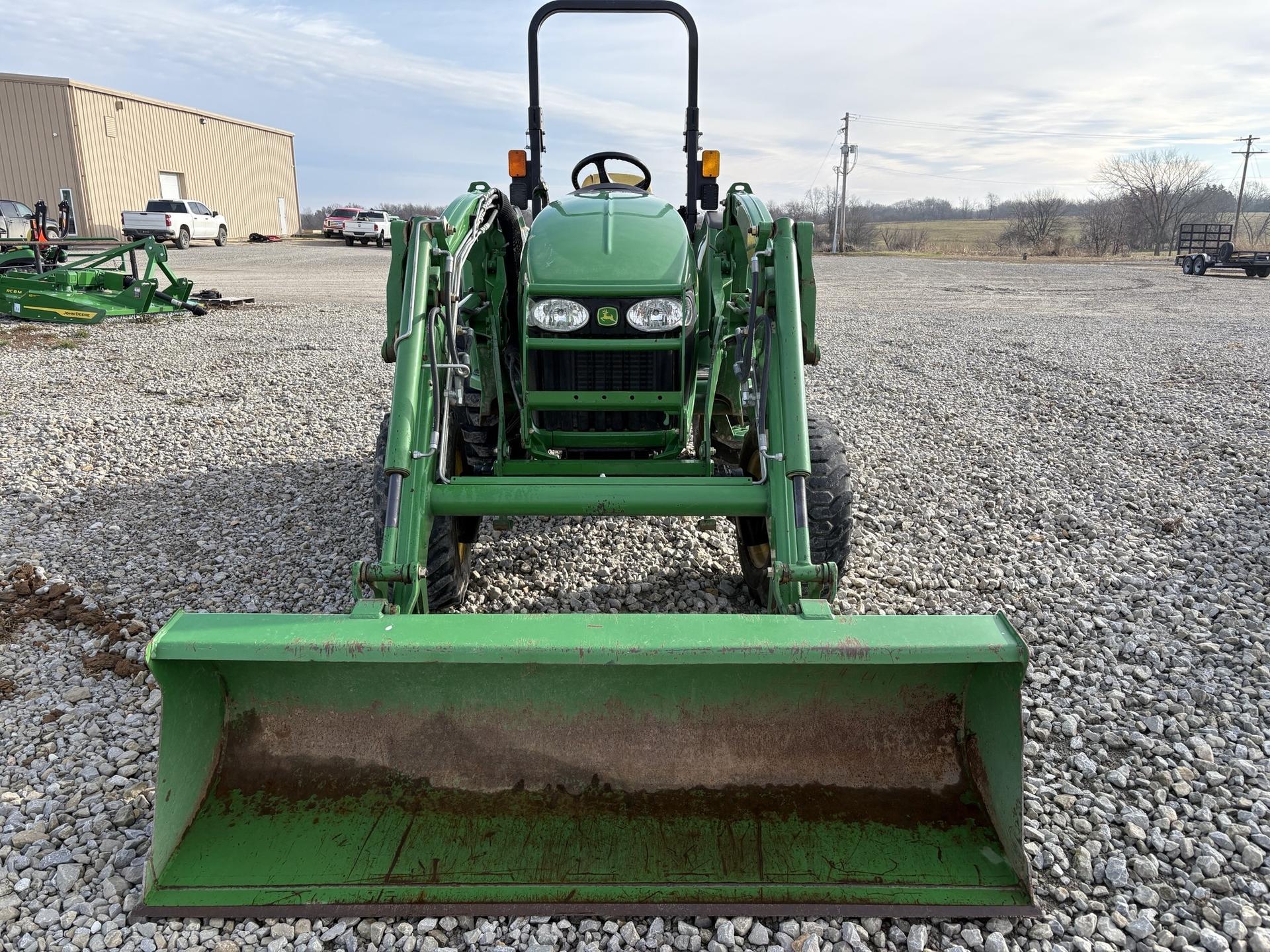 2012 John Deere 4720 Image