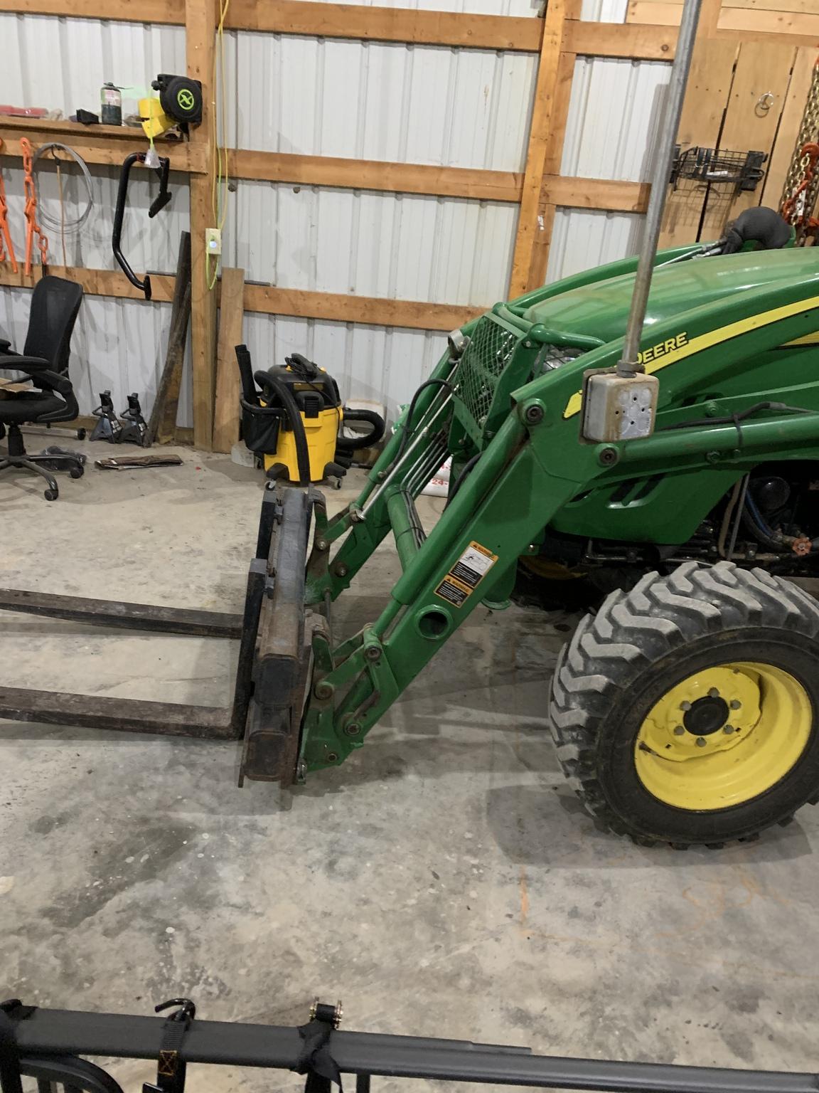 2008 John Deere 4520