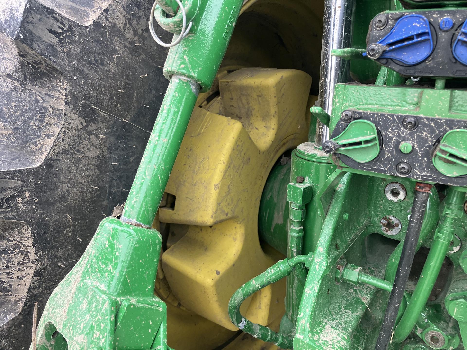 2020 John Deere 8R 370 Image