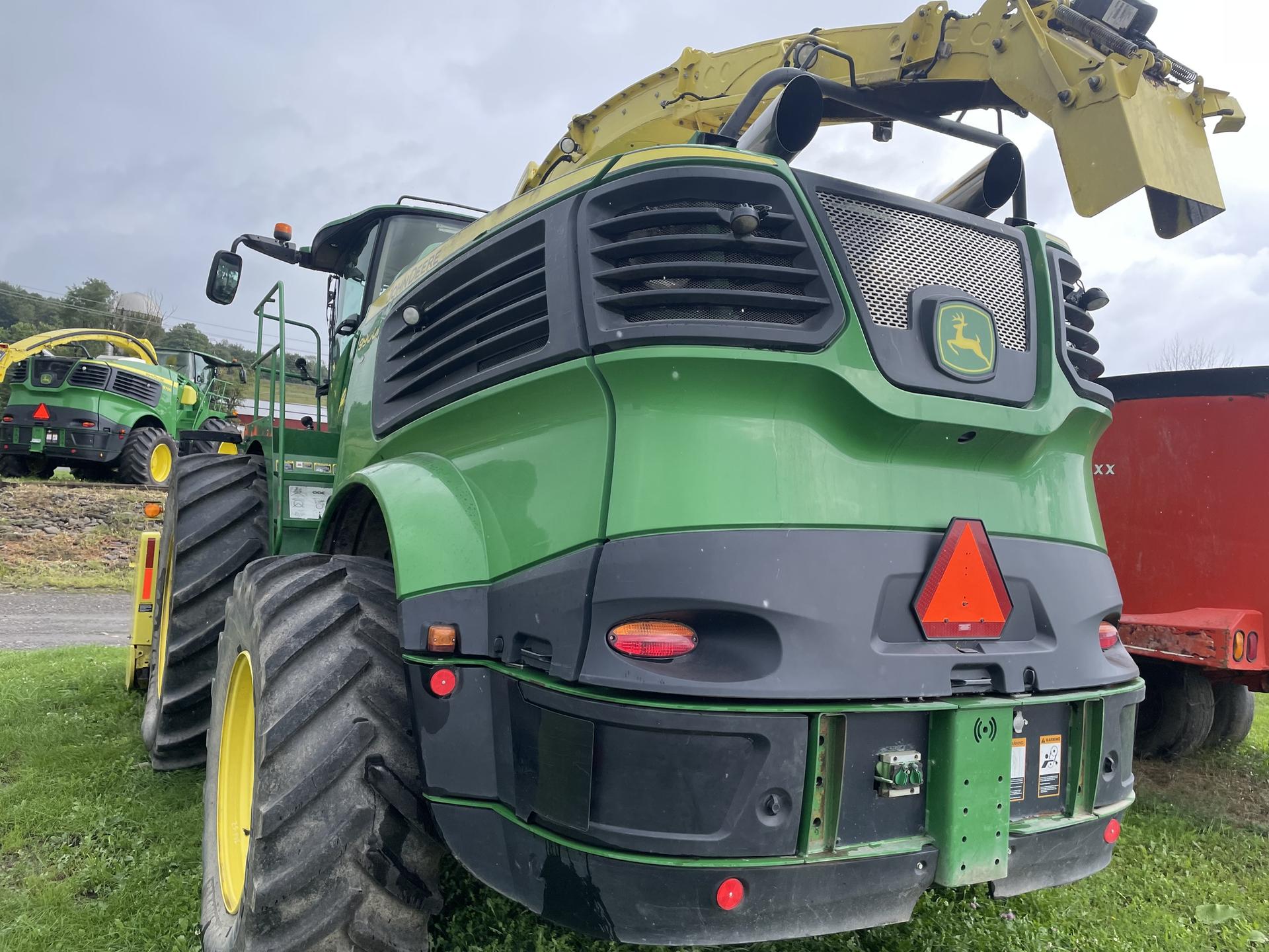 2020 John Deere 9900