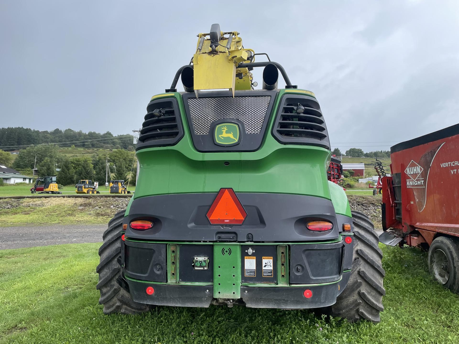 2020 John Deere 9900