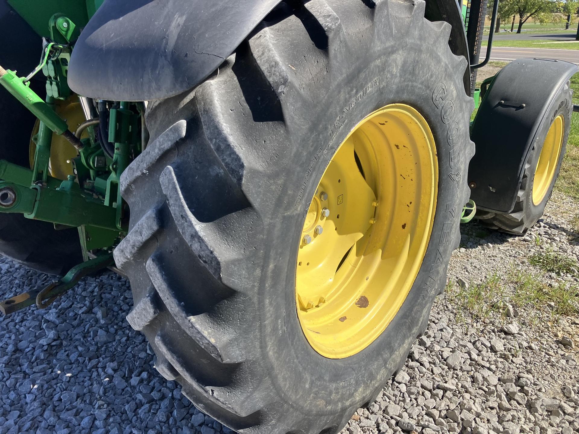 2006 John Deere 6420