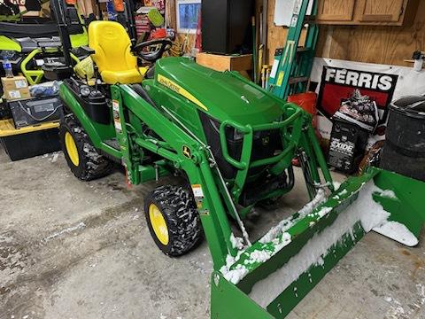 2017 John Deere 1025R Image