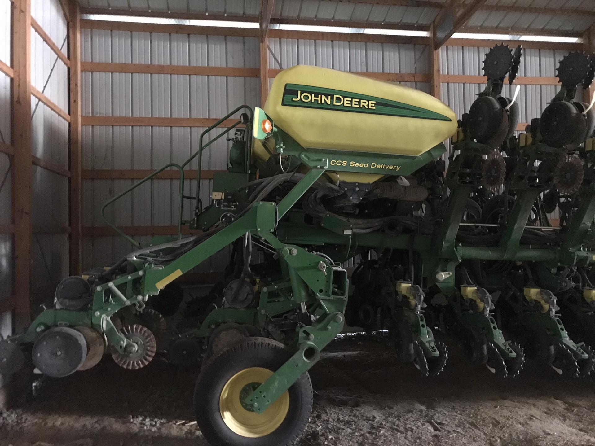 2013 John Deere 1790