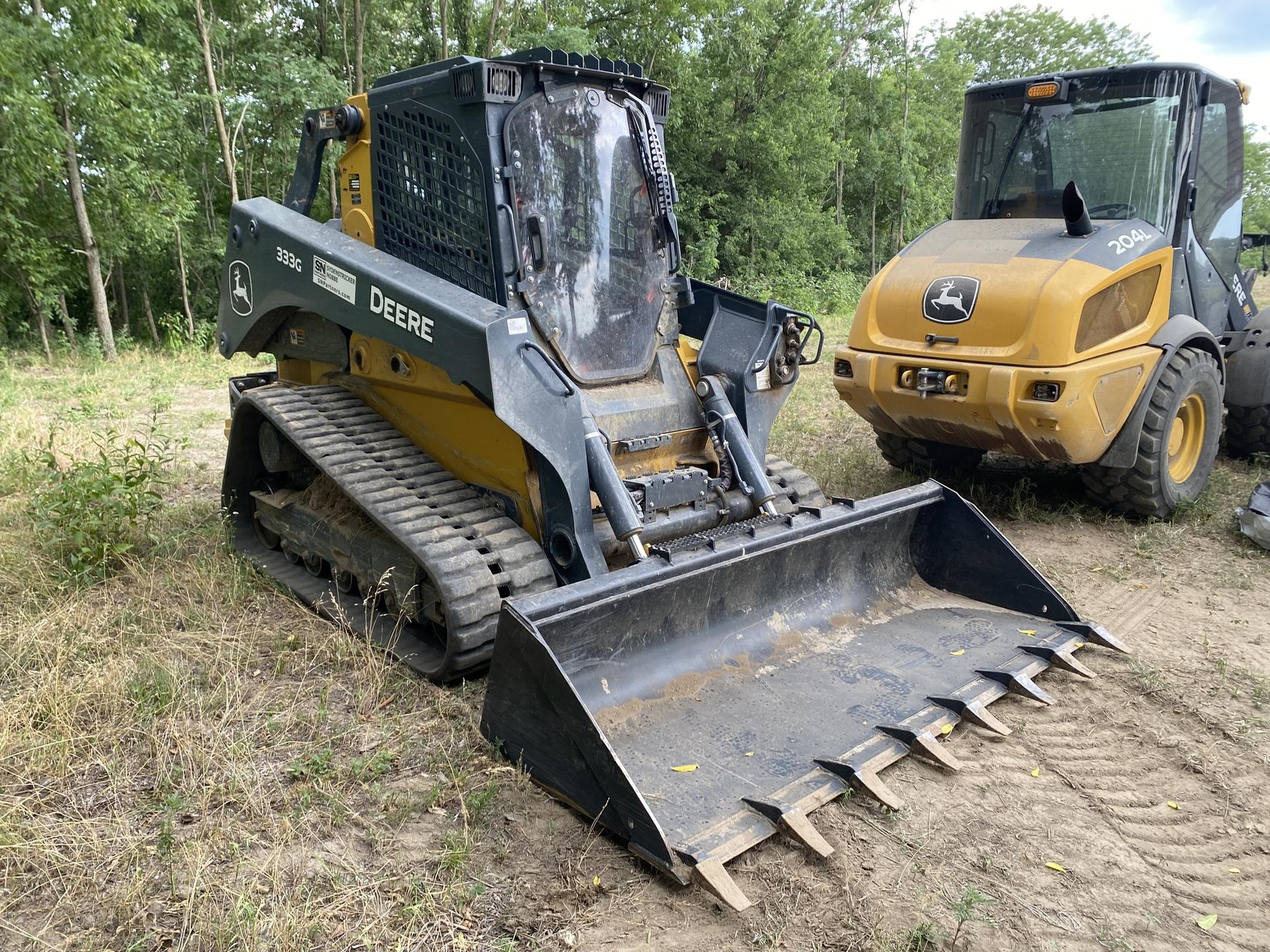 2023 John Deere 333G