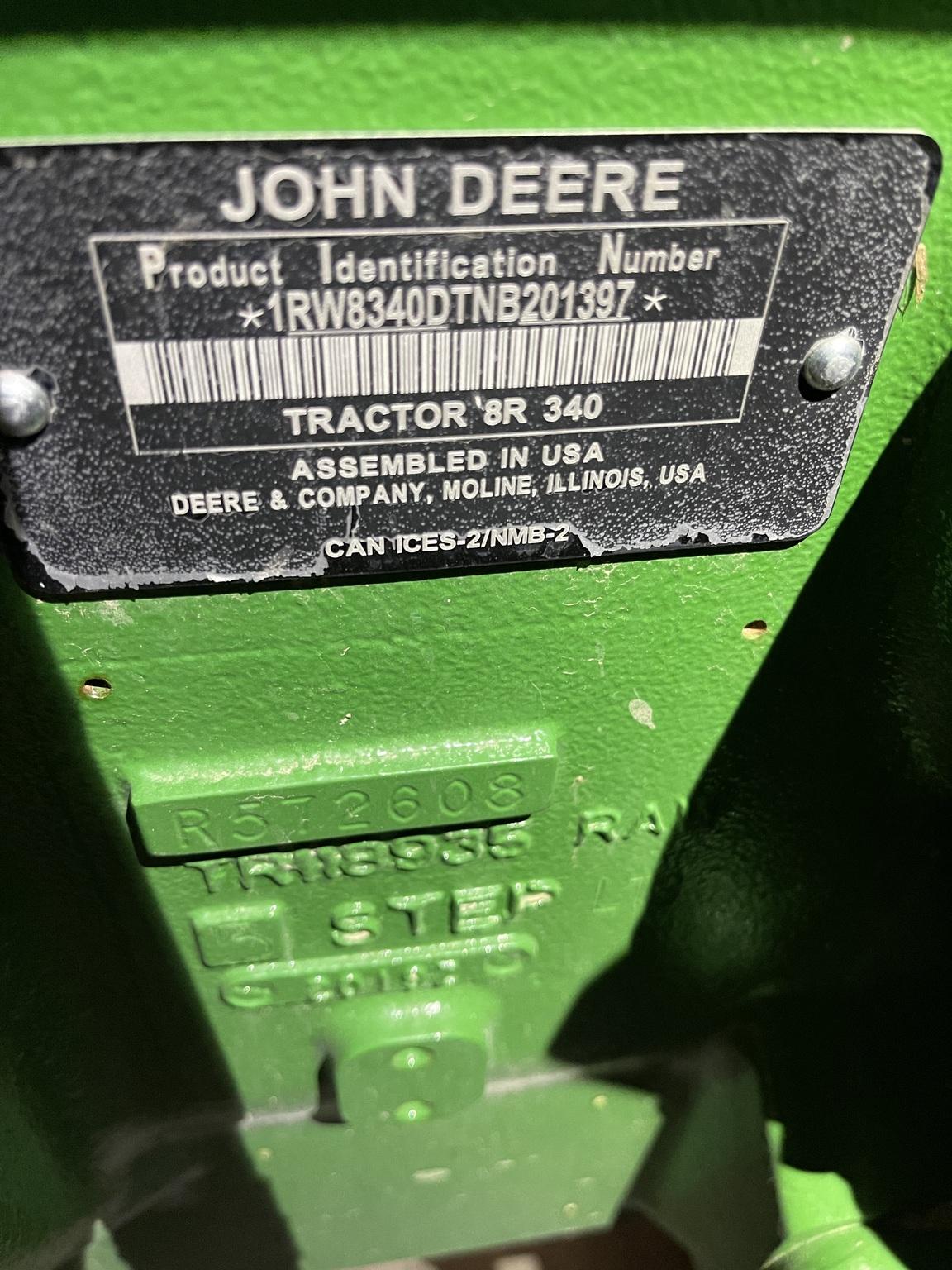 2022 John Deere 8R 340