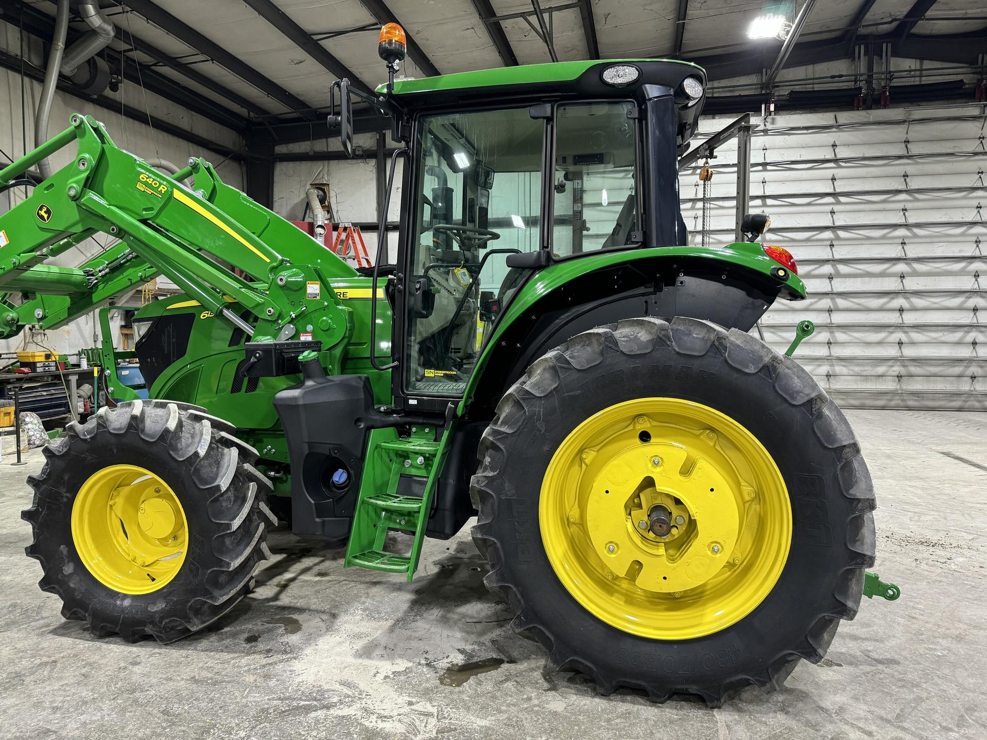 2023 John Deere 6130M Image