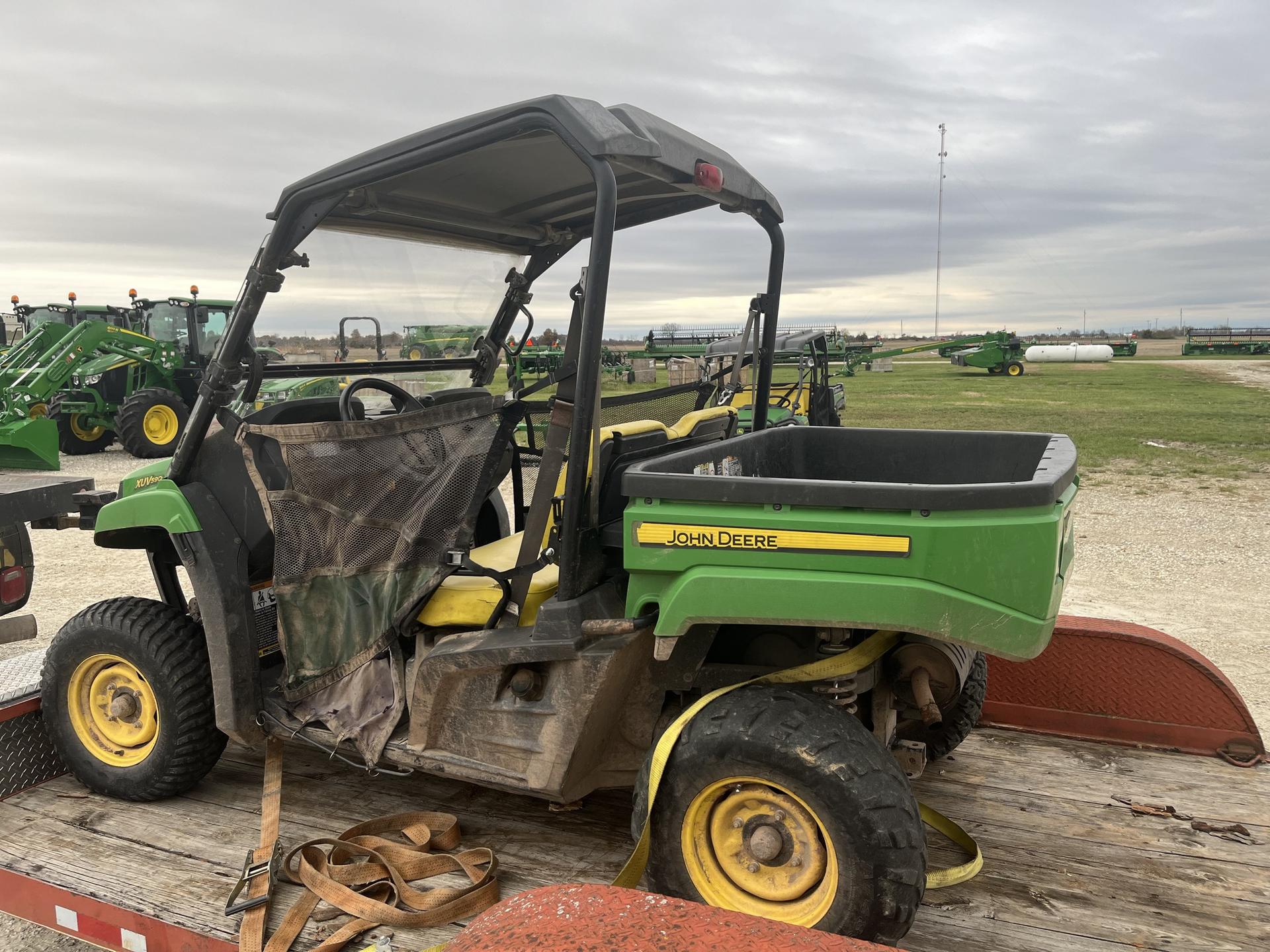 2016 John Deere XUV 590i