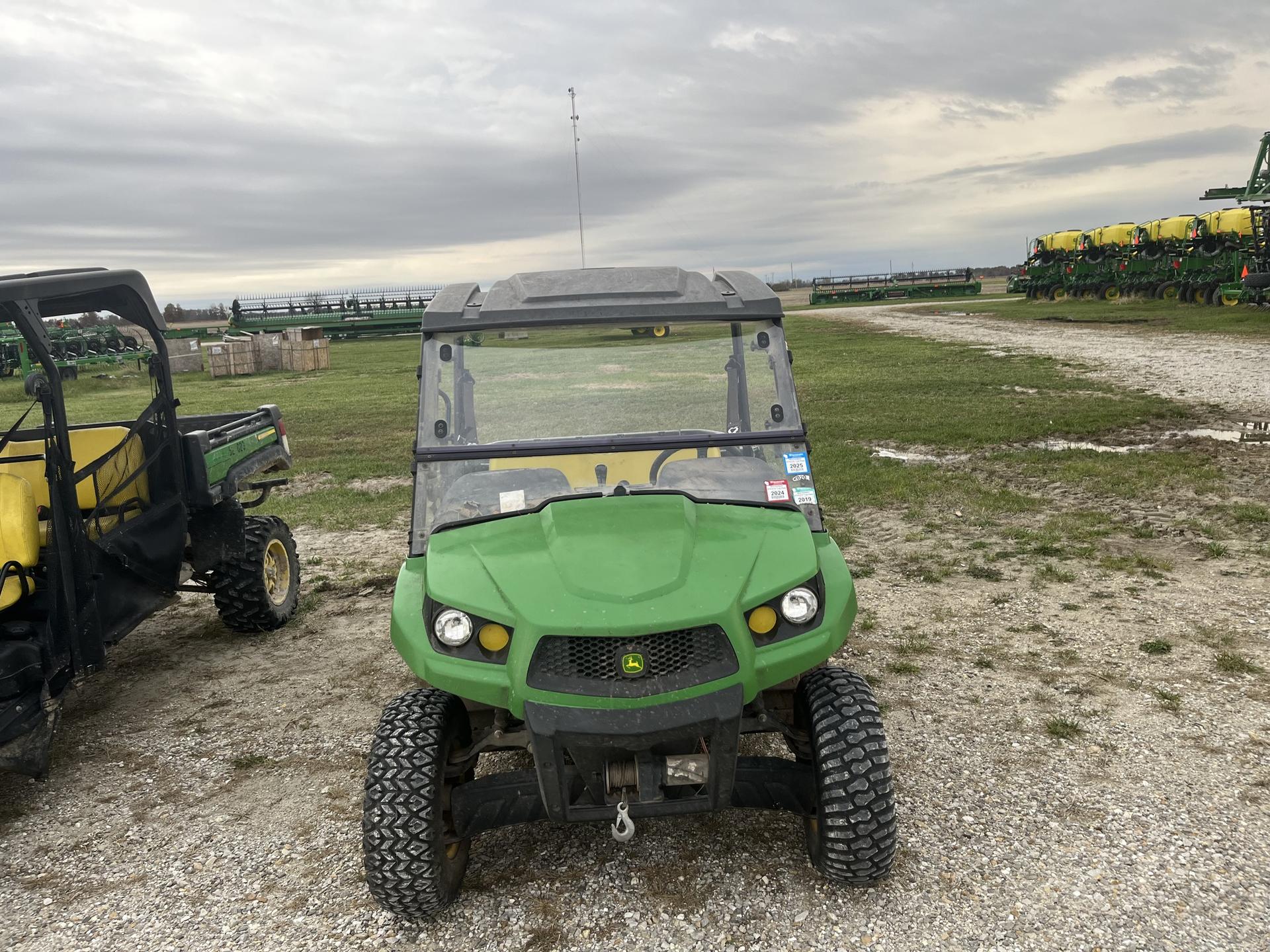 2016 John Deere XUV 590i