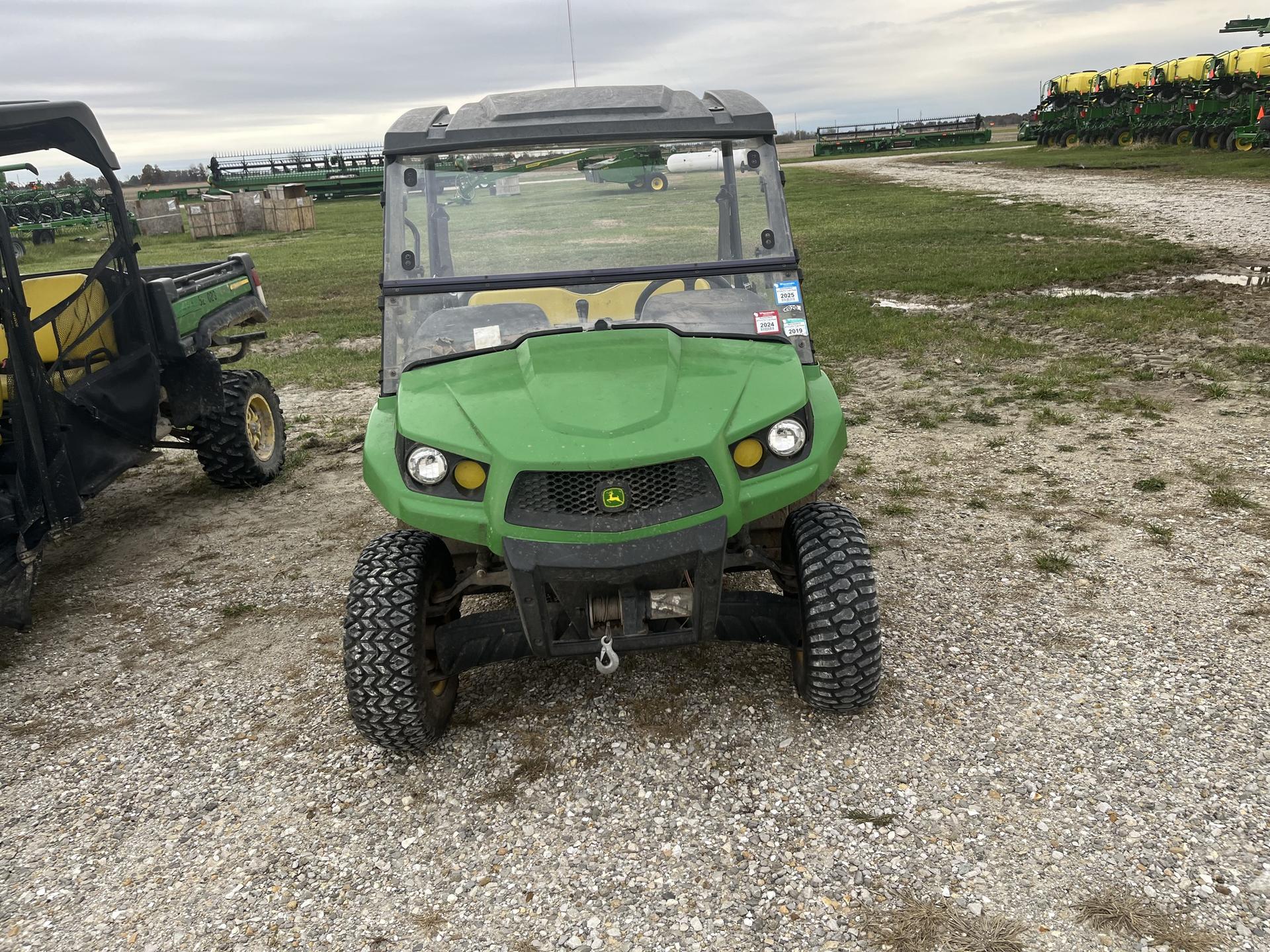 2016 John Deere XUV 590i