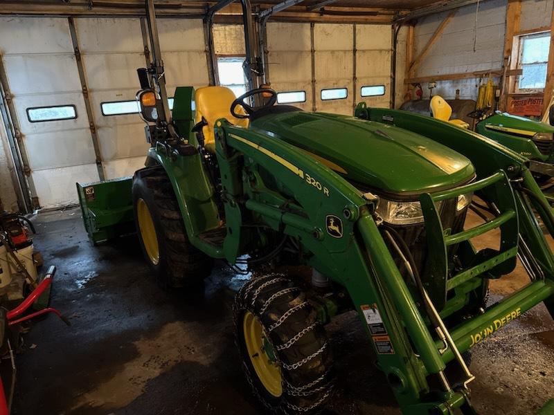 2017 John Deere 3039R