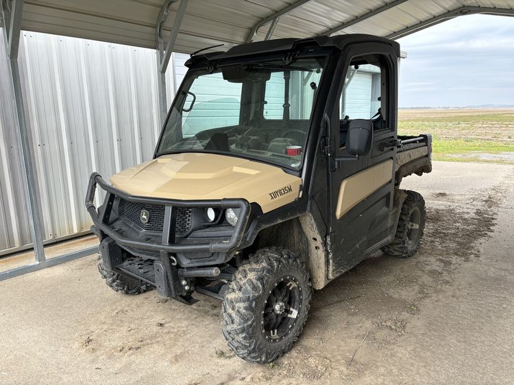 2023 John Deere XUV 835M