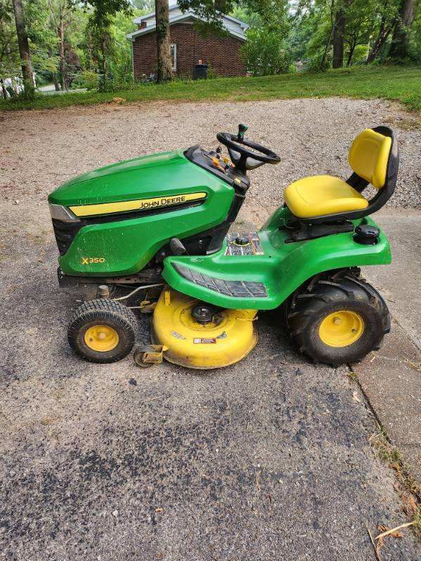 2016 John Deere X350