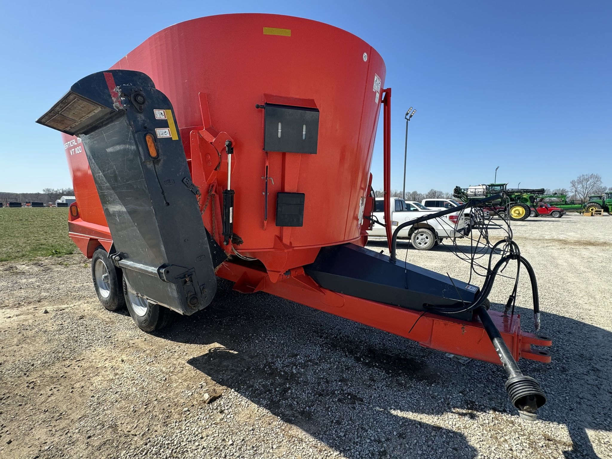 2018 Kuhn VT1100