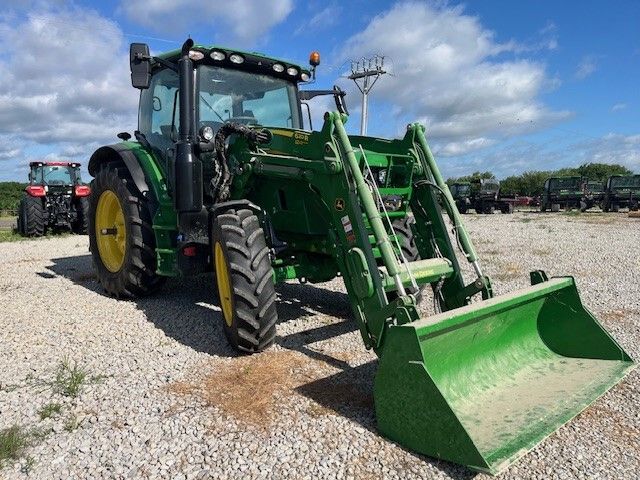 2022 John Deere 6R 130