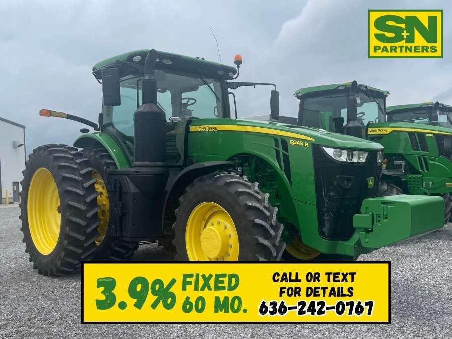 2019 John Deere 8245R