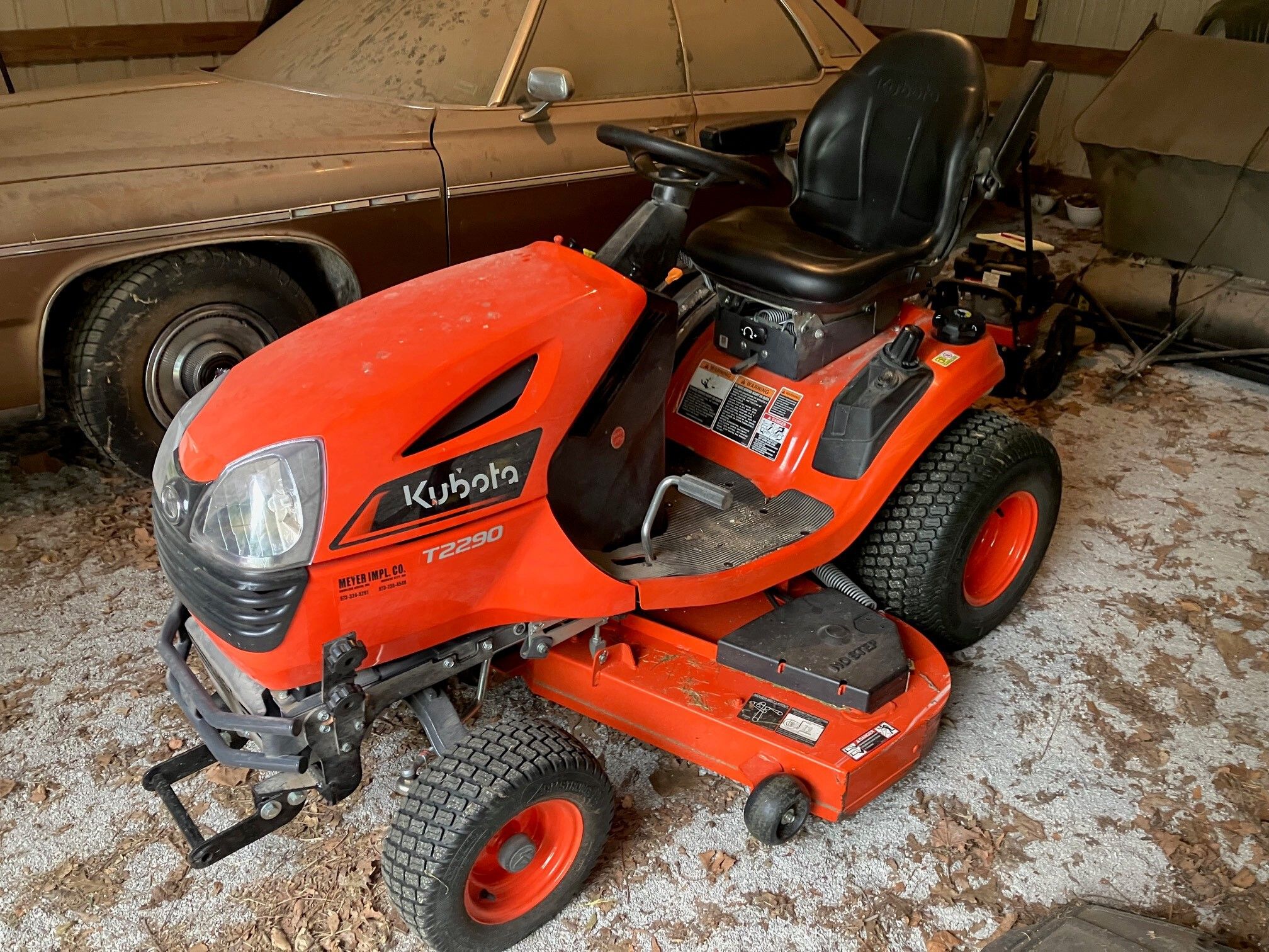 2021 Kubota T2290