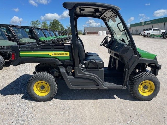 2023 John Deere XUV 835E Image