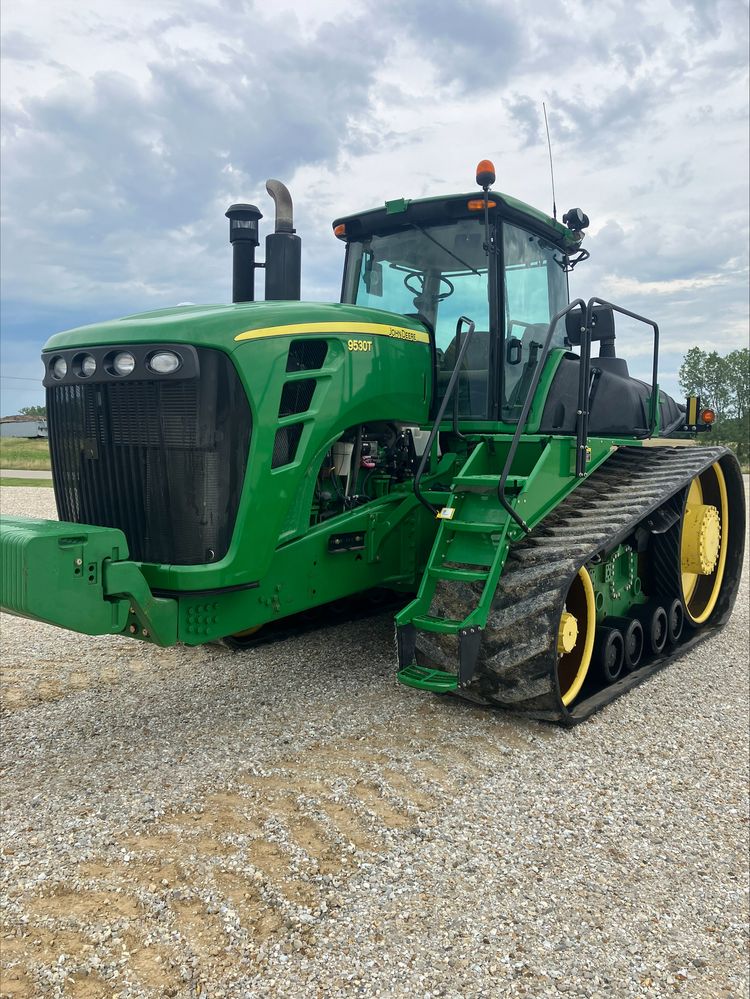 2010 John Deere 9530T