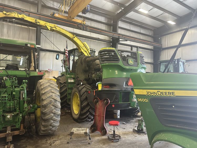 2019 John Deere 9600 Image