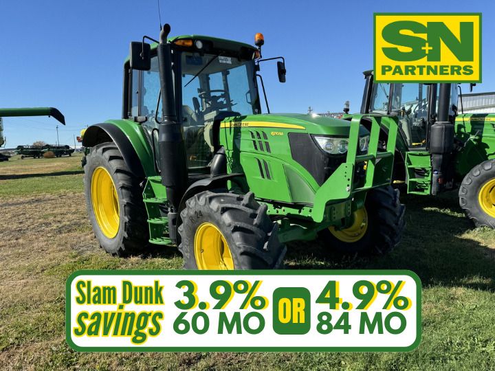 2019 John Deere 6110M Image