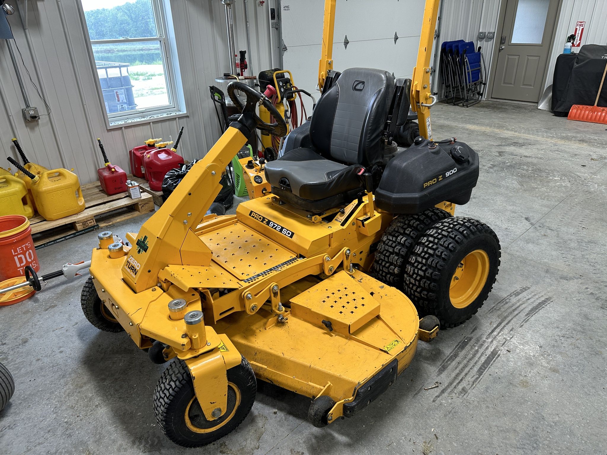 2019 Cub Cadet Pro Z 972 SD