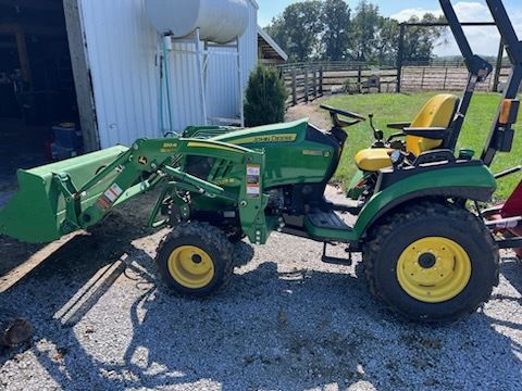 2023 John Deere 2025R