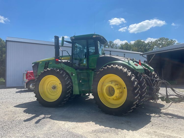 2022 John Deere 9R 440