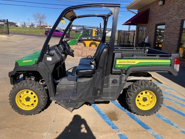 2023 John Deere XUV 835E Image