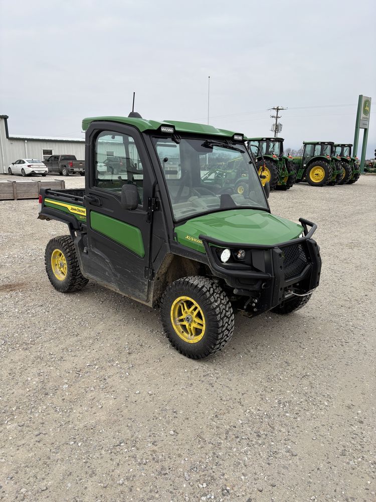 2023 John Deere XUV 835R Image