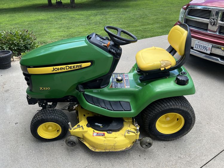 2006 John Deere X320