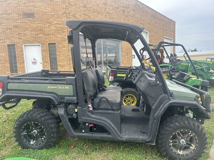 2018 John Deere XUV 835M Image