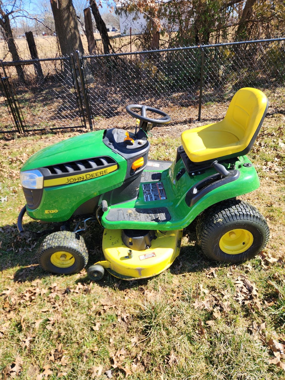 2020 John Deere E120 Image