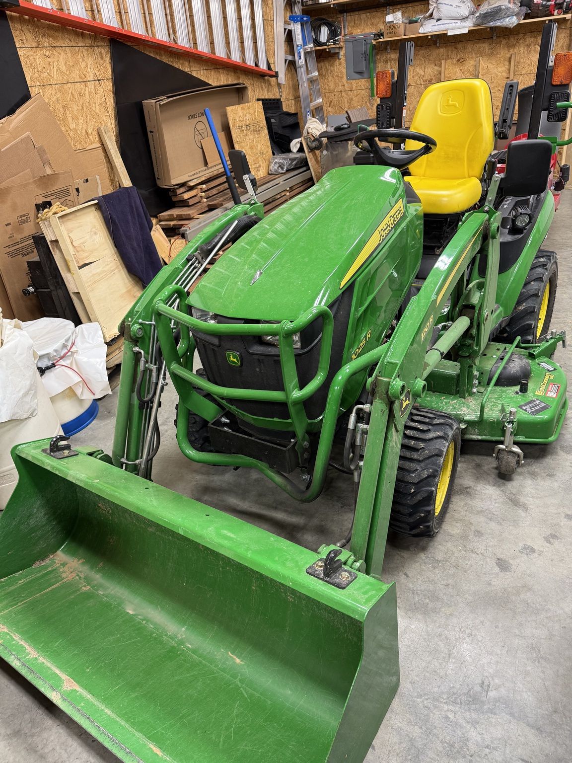 2019 John Deere 1025R Image