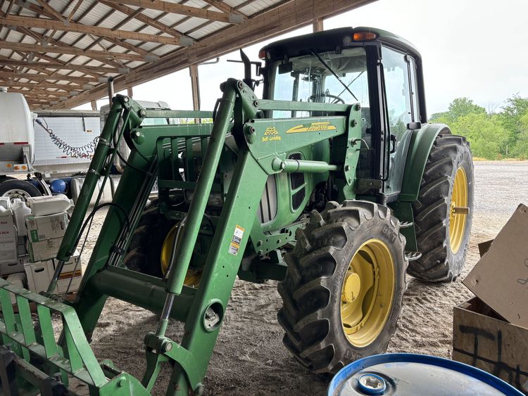 2012 John Deere 6430