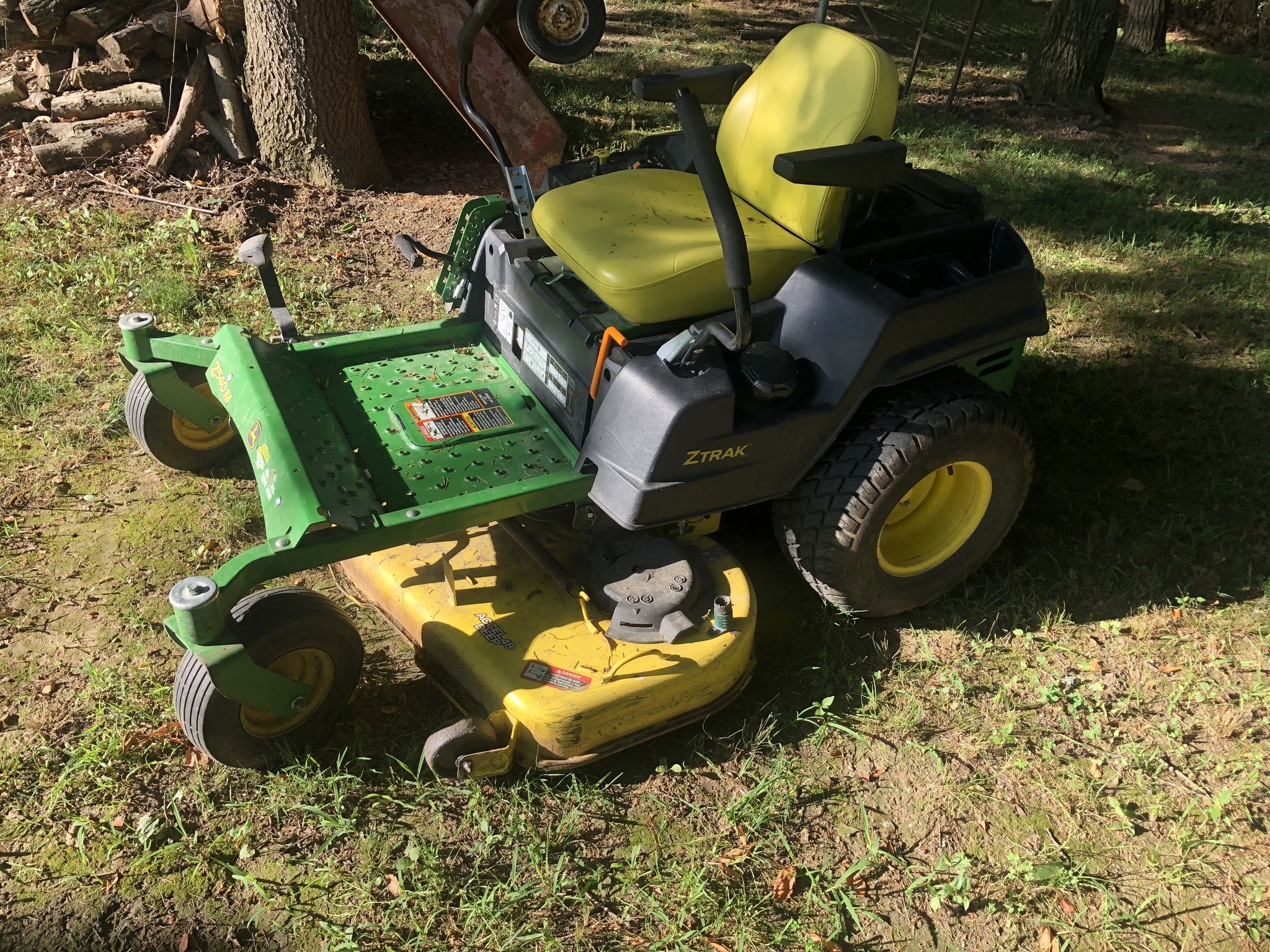 2016 John Deere Z540M