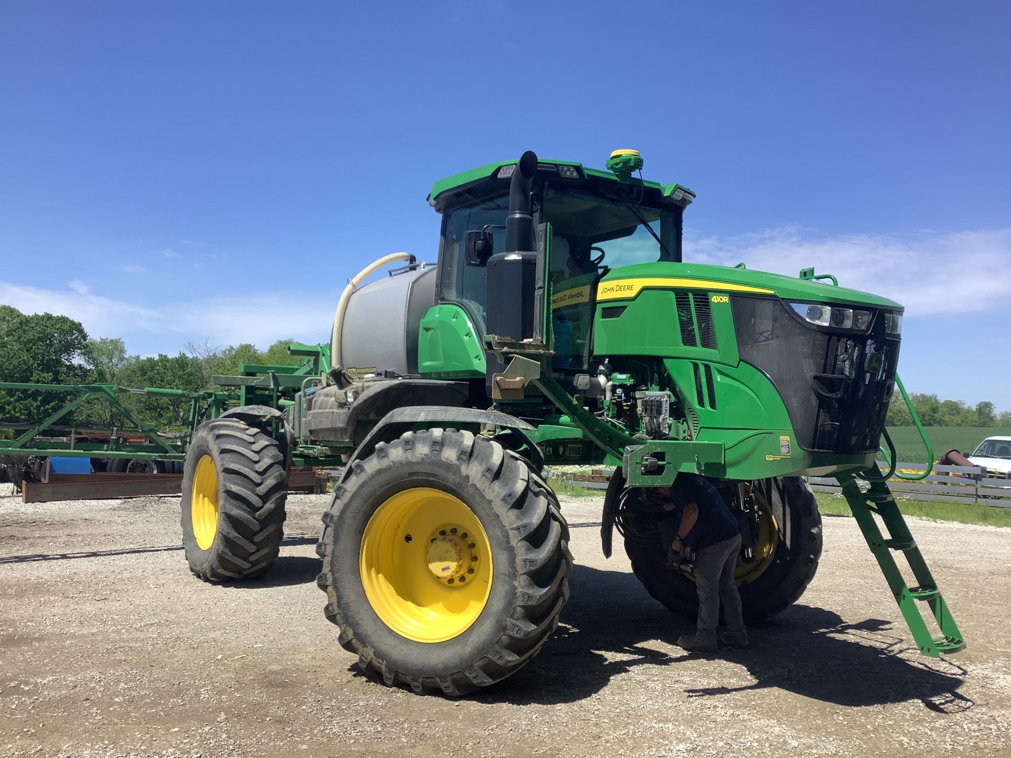 2022 John Deere 410R Image