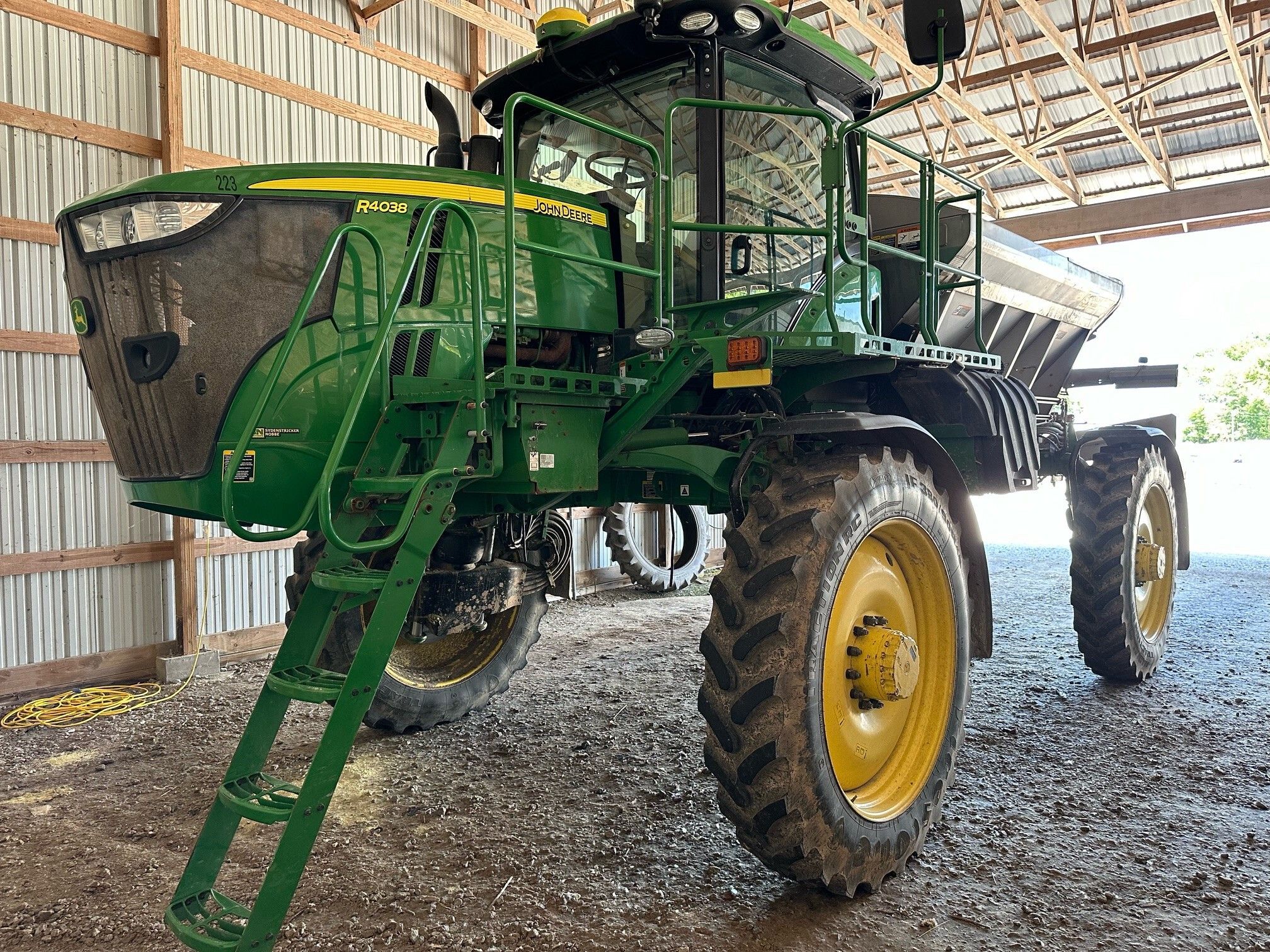 2020 John Deere R4038