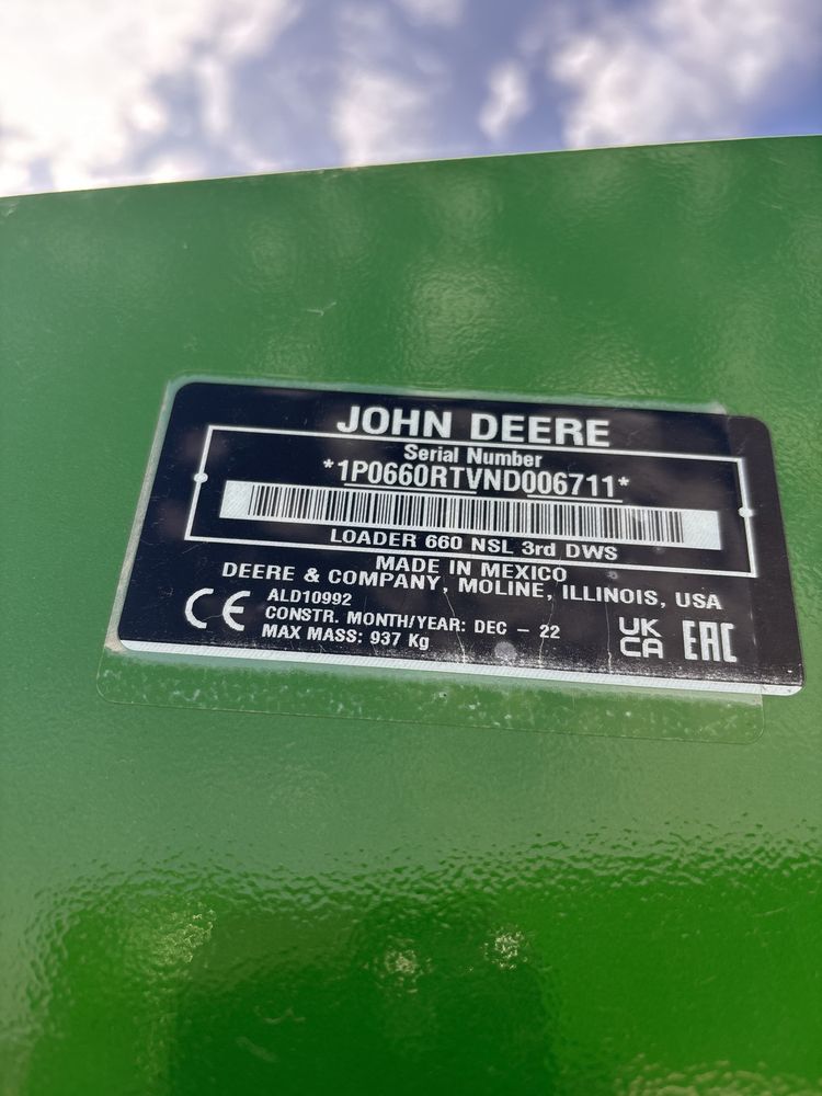 2022 John Deere 660R Image