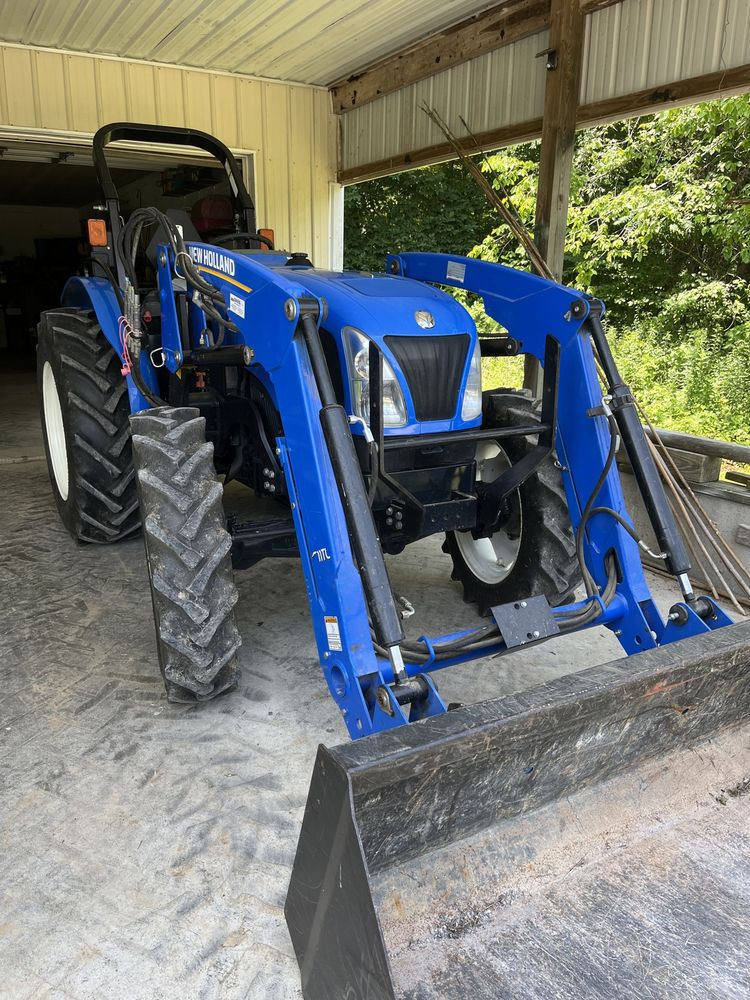 2015 New Holland Workmaster 60