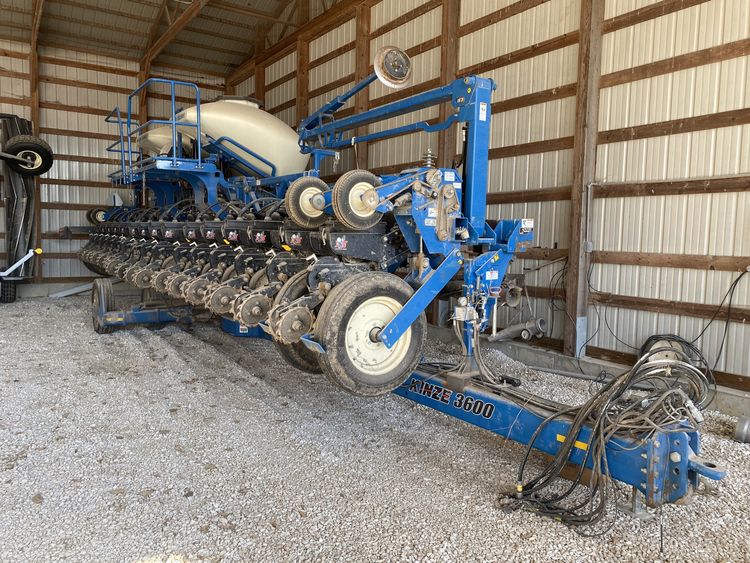 2014 Kinze 3600