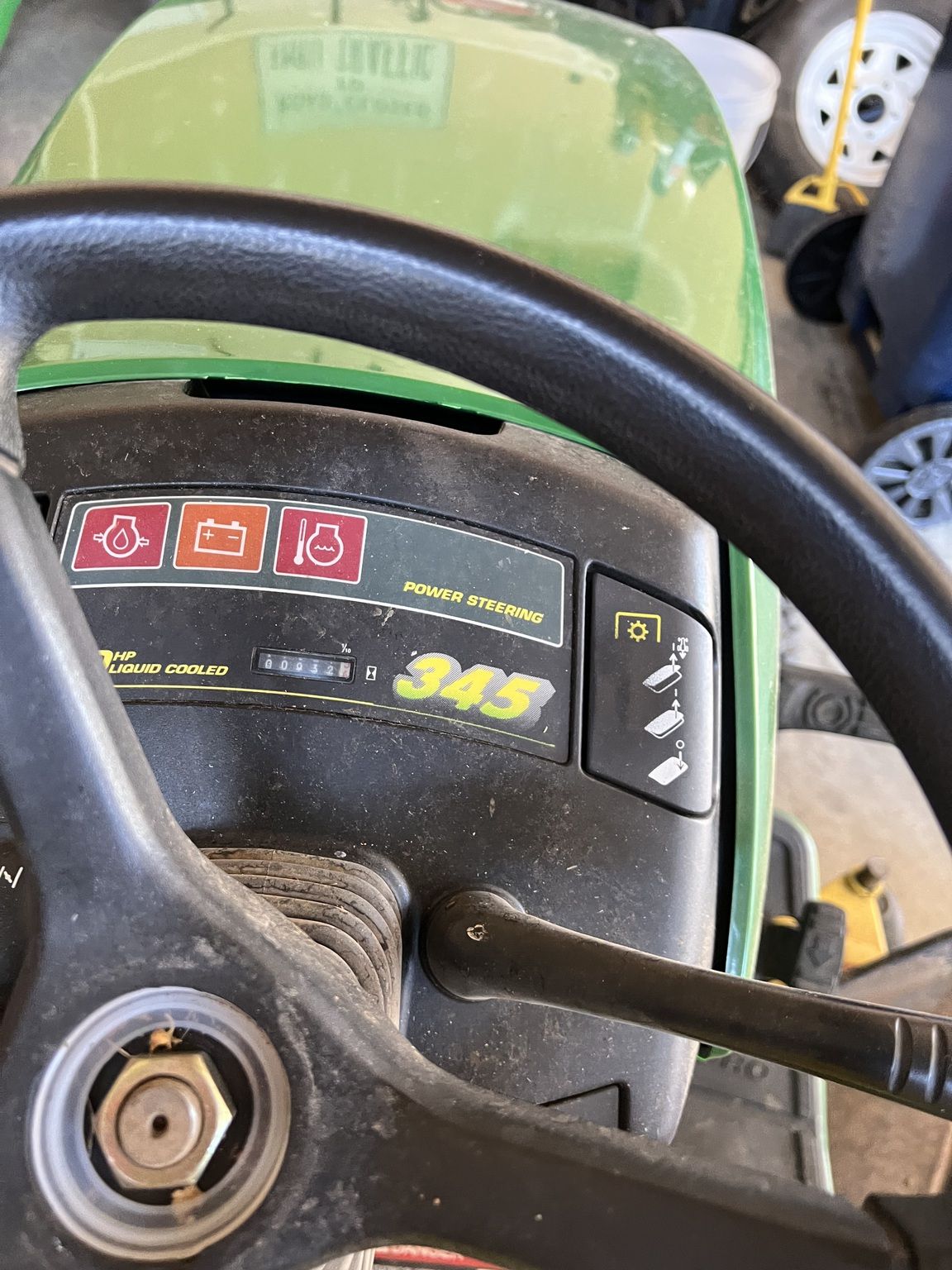 1998 John Deere 345 Image